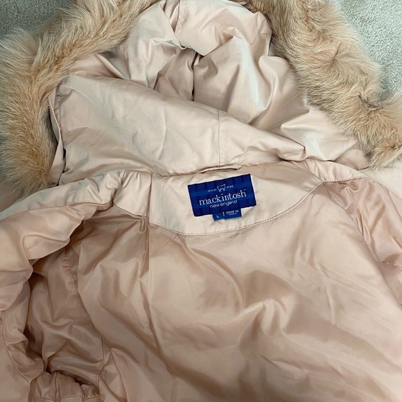 Light pink down jacket with hood by Mackintosh machine washable size Large - Picture 8 of 8